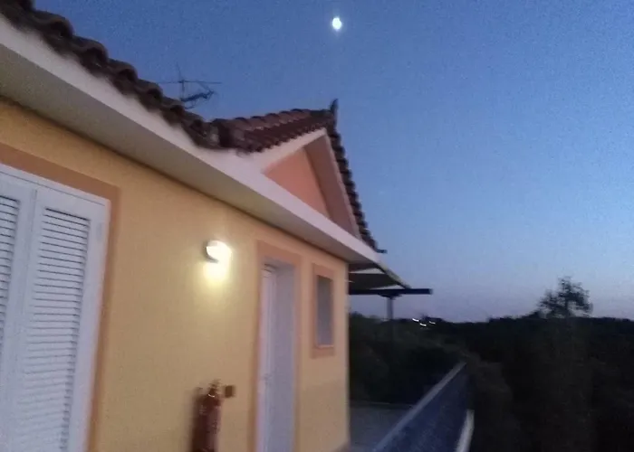 M&l Apartment Valerianos